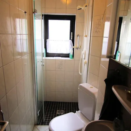 Private - In Bemerode Privatunterkunft *